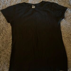 Black womens shirt!🖤🖤